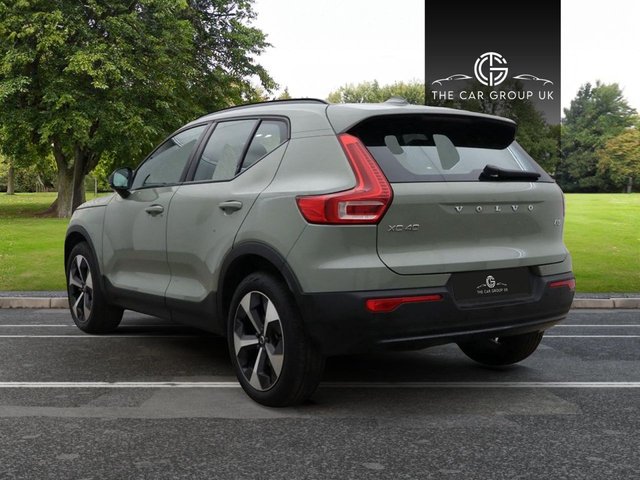 2024 VOLVO XC40 - Photo 2