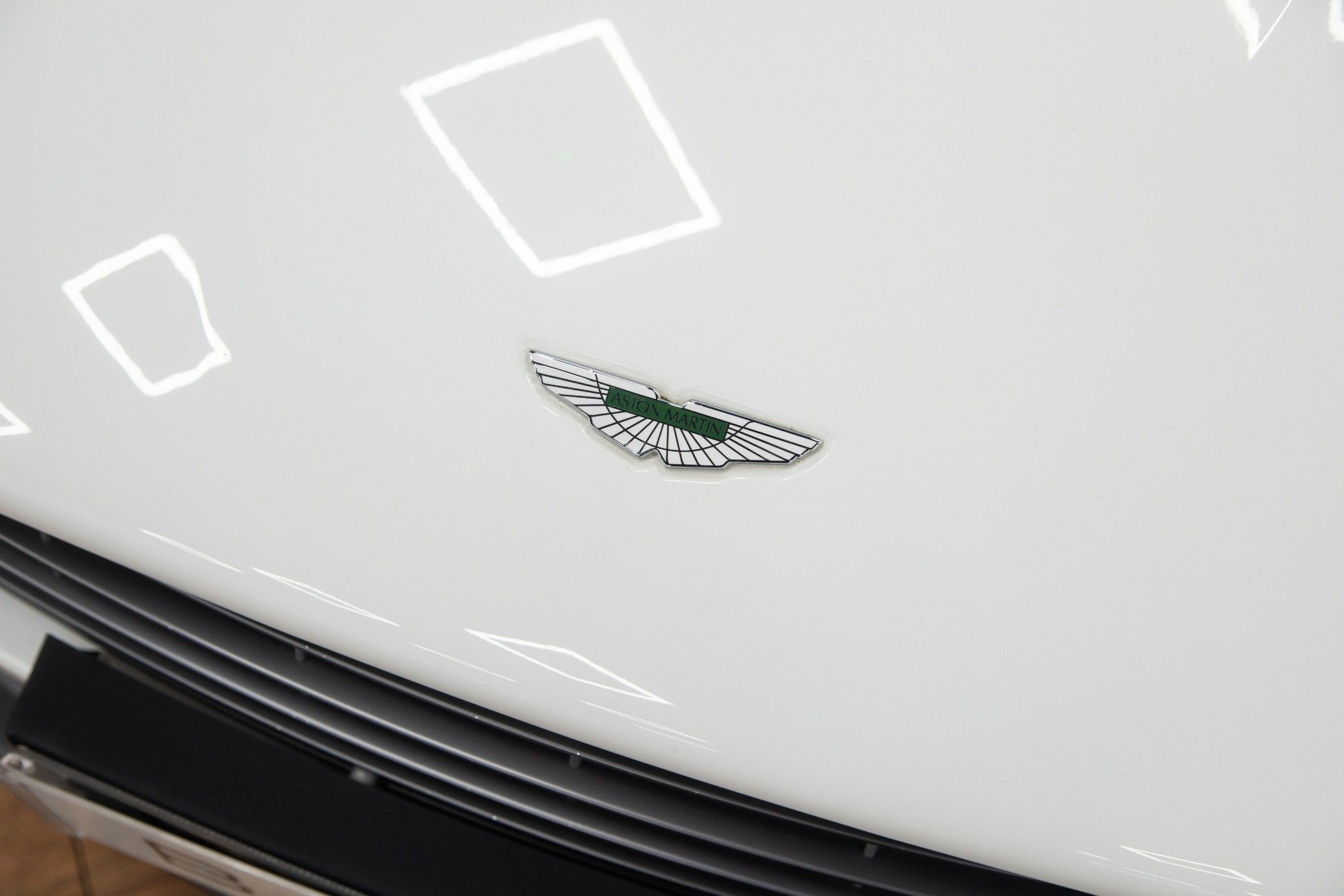 USED 2013 13 ASTON MARTIN VANTAGE 4.7 V8 Roadster 