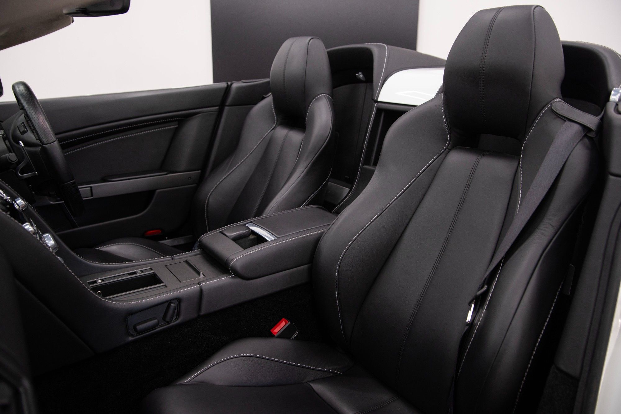 USED 2013 13 ASTON MARTIN VANTAGE 4.7 V8 Roadster 