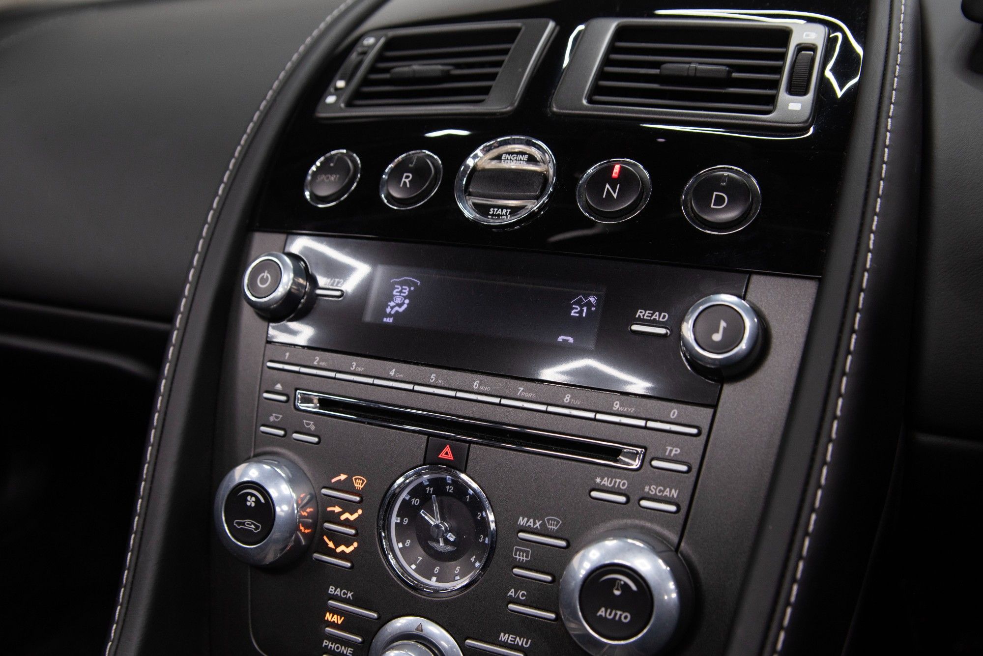 USED 2013 13 ASTON MARTIN VANTAGE 4.7 V8 Roadster 