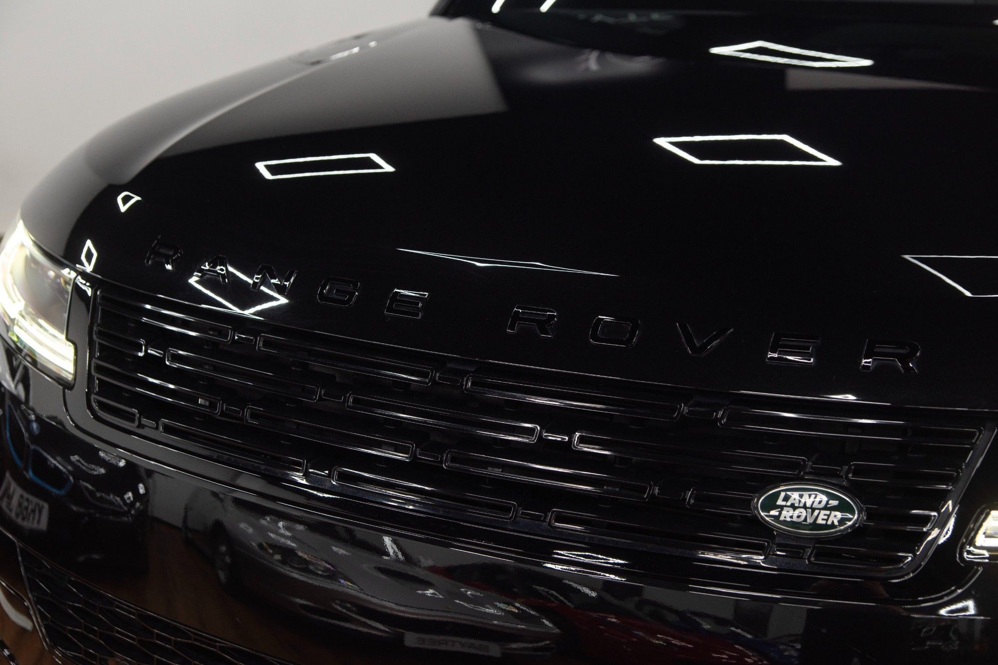 USED 2024 74 LAND ROVER RANGE ROVER SPORT 3.0 D300 MHEV Dynamic SE 