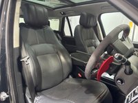 USED 2019 19 LAND ROVER RANGE ROVER 4.4 SD V8 Vogue SUV 5dr Diesel Auto 4WD Euro 6 (s/s) (339 ps) HUGE PECS,4 DEALER SERVICES,1YR MOT