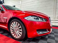 USED 2015 15 JAGUAR XF 2.2d Luxury Saloon 4dr Diesel Auto Euro 5 (s/s) (200 ps) 