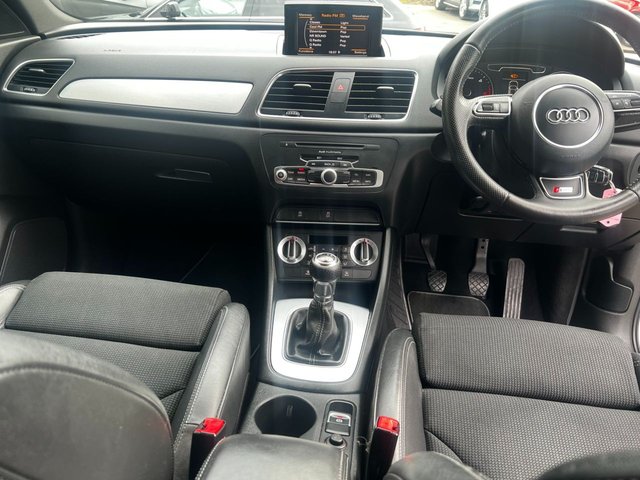 2013 AUDI Q3 - Photo 6