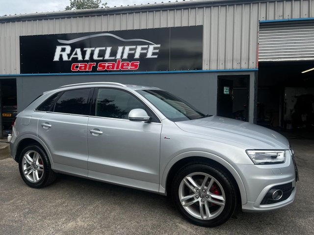 2013 AUDI Q3 - Photo 2