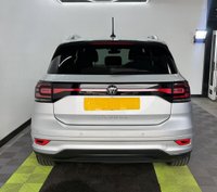USED 2022 72 VOLKSWAGEN T-CROSS 1.0 TSI R-Line SUV 5dr Petrol Manual Euro 6 (s/s) (110 ps) 