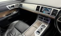 USED 2014 64 JAGUAR XF 2.2d Luxury Saloon 4dr Diesel Auto Euro 5 (s/s) (163 ps) 