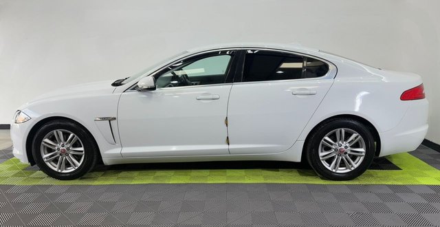 2014 JAGUAR XF - Photo 7