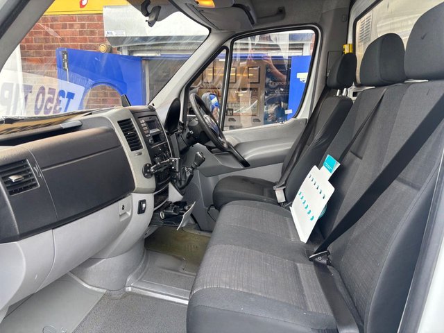 2017 MERCEDES-BENZ SPRINTER TIPPER CAGED £12995 + VAT STOCKPORT / MANCHESTER - Photo 4