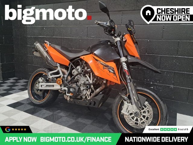 View our KTM 990 SUPERMOTO