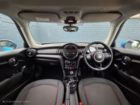 USED 2017 17 MINI HATCH 1.2 One Hatchback 3dr Petrol Manual Euro 6 (s/s) (102 ps) Dual zone climate control A/C, Bluetooth connectivity for calls, USB and AUX input, Keyless drive, Auto wipers, PEPPER Pack, DAB radio, Rear parking sensors, Auto Headlights