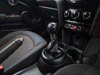 USED 2017 17 MINI HATCH 1.2 One Hatchback 3dr Petrol Manual Euro 6 (s/s) (102 ps) Dual zone climate control A/C, Bluetooth connectivity for calls, USB and AUX input, Keyless drive, Auto wipers, PEPPER Pack, DAB radio, Rear parking sensors, Auto Headlights