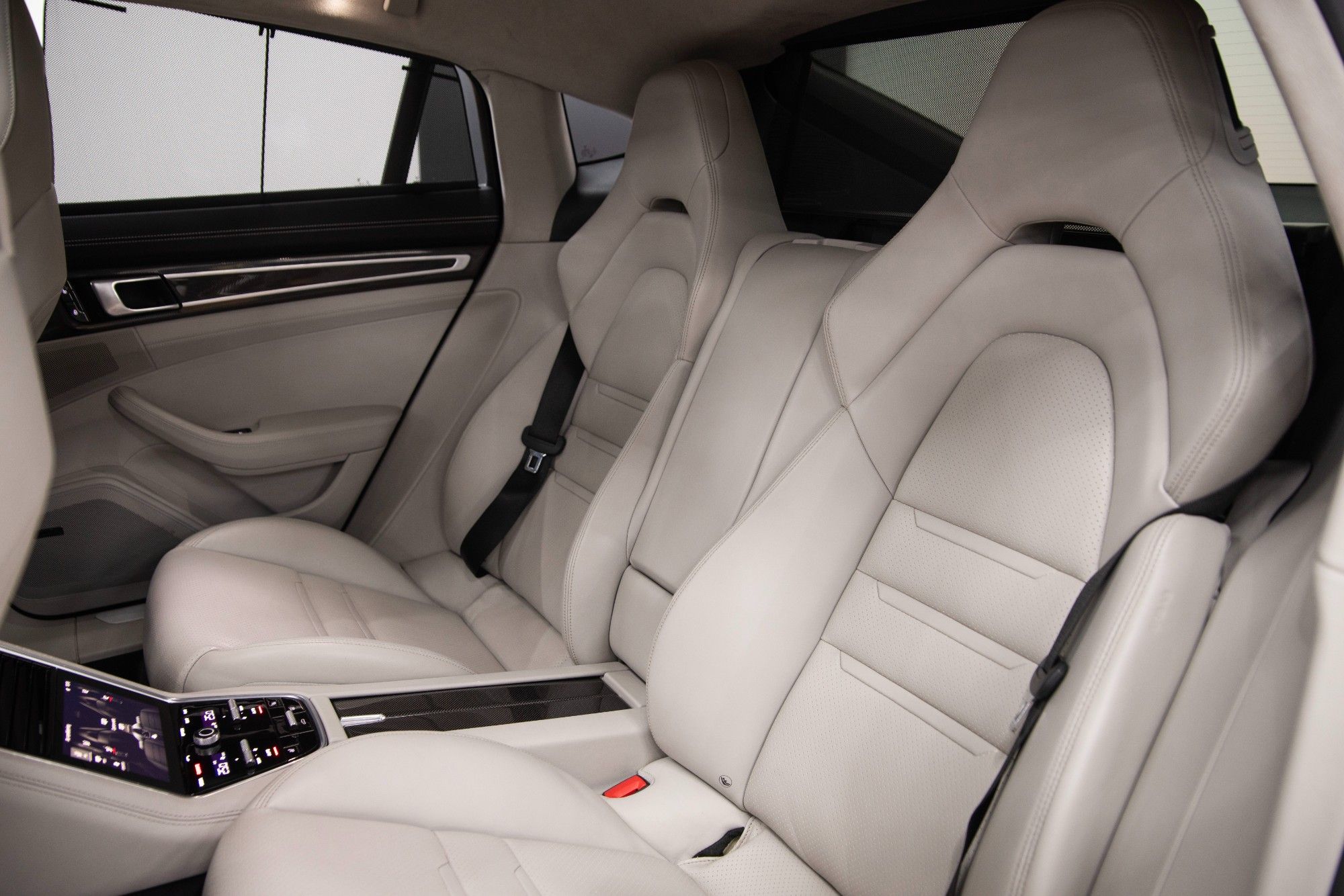 USED 2016 66 PORSCHE PANAMERA 4.0T V8 Turbo Saloon  
