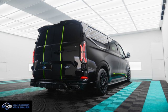 2024 Ford Transit Custom - Photo 4