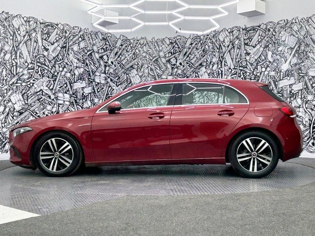 2021 Mercedes-Benz A-Class 2L Sport 5dr - Photo 12