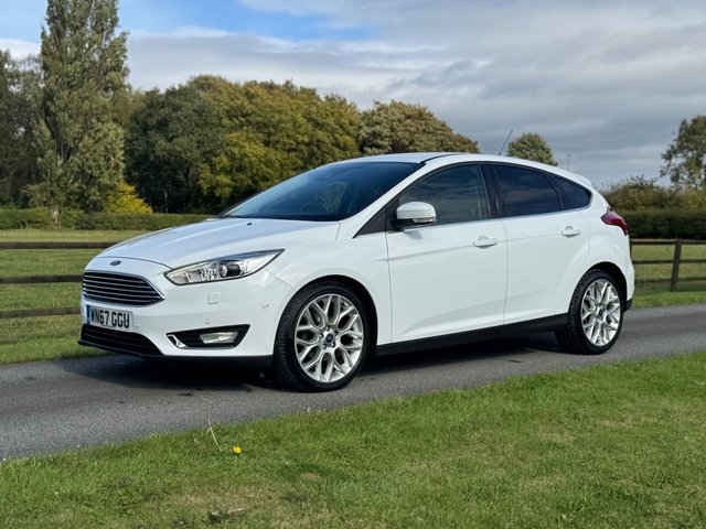 2017 Ford Focus 1L Titanium X 5dr - Photo 9