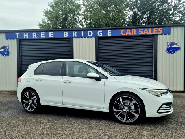 2022 VOLKSWAGEN GOLF