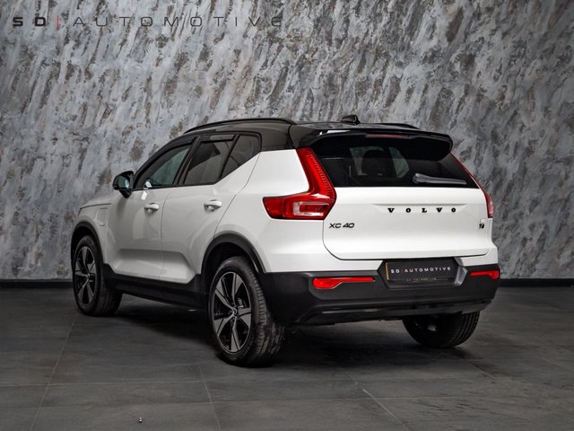 2021 Volvo Xc40 1.5L R-Design 5dr - Photo 11
