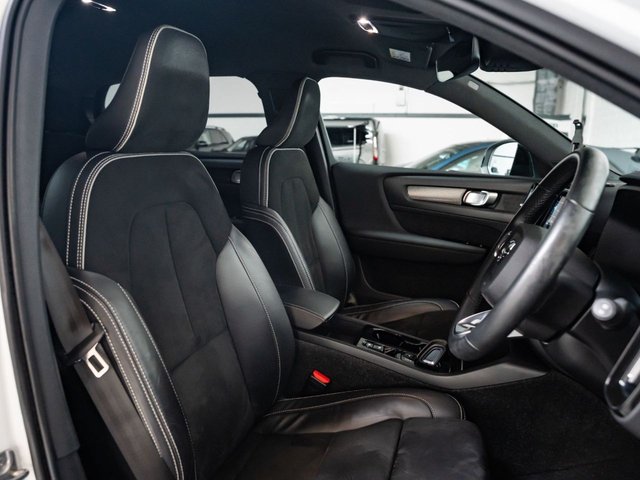 2021 Volvo Xc40 1.5L R-Design 5dr - Photo 6