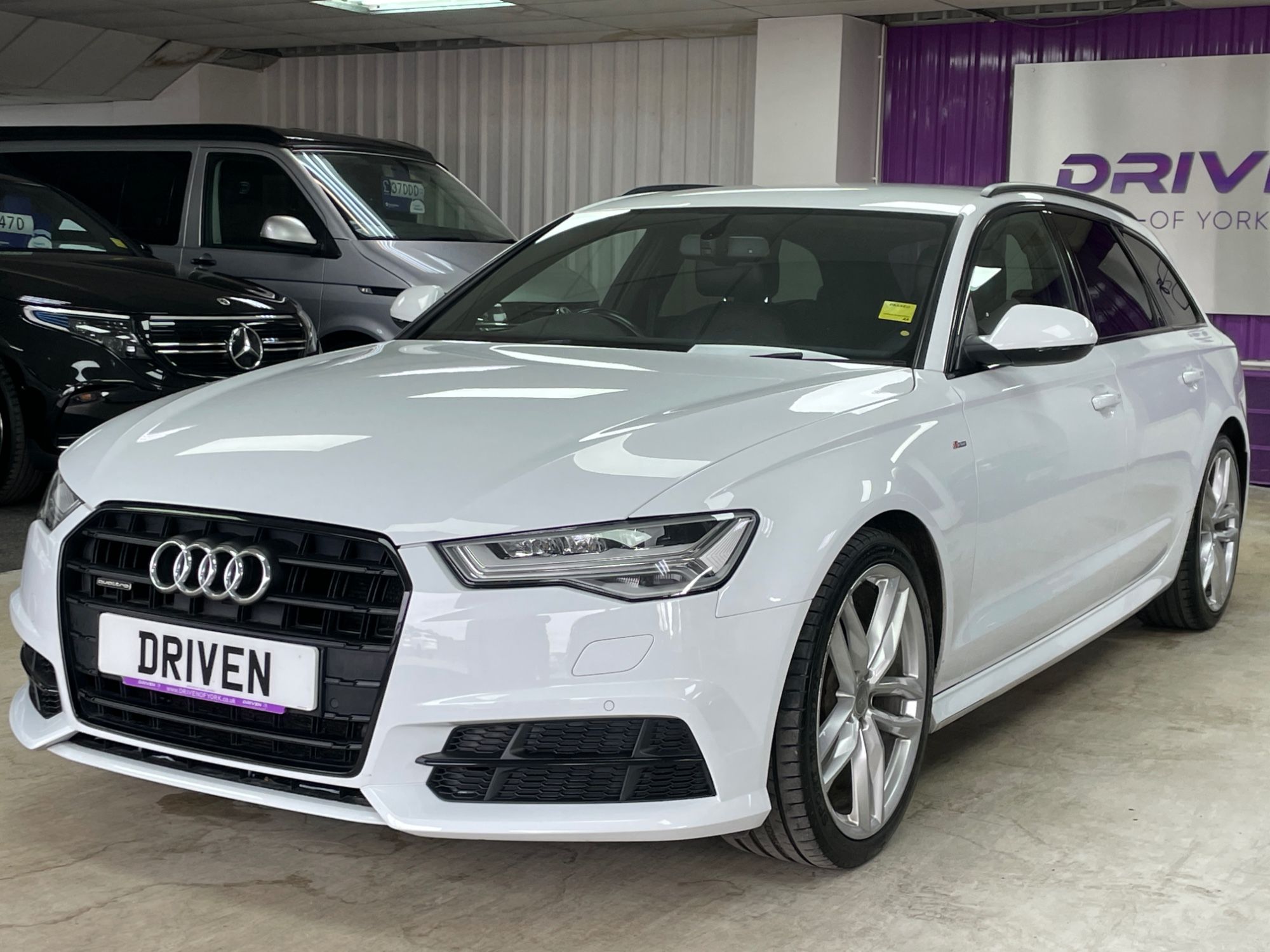 USED 2017 66 AUDI A6 AVANT 2.0 TDI Black Edition Estate 5dr Diesel S Tronic quattro Euro 6 (s/s) (190 ps) 