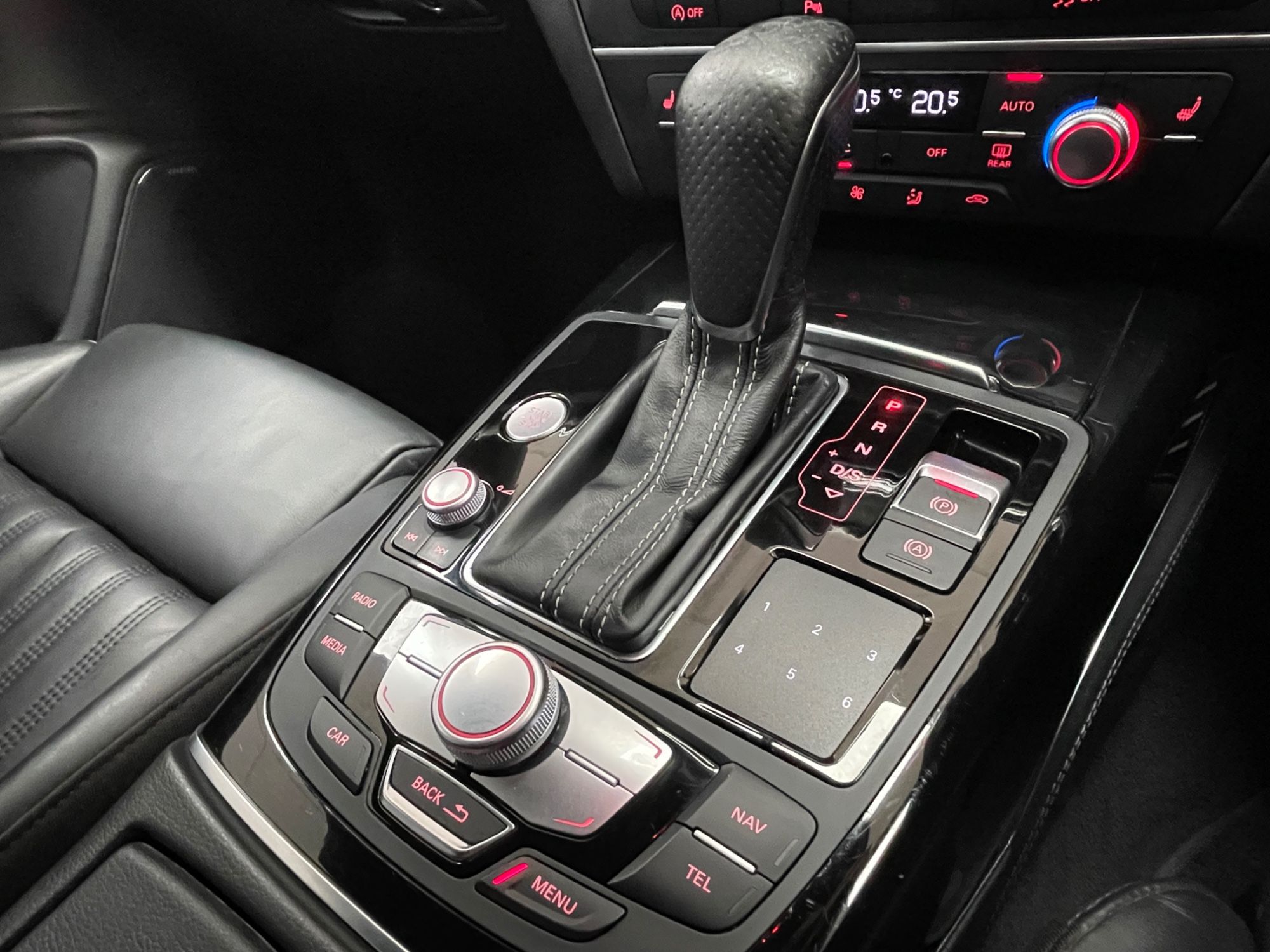 USED 2017 66 AUDI A6 AVANT 2.0 TDI Black Edition Estate 5dr Diesel S Tronic quattro Euro 6 (s/s) (190 ps) 