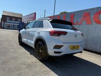 USED 2018 68 VOLKSWAGEN T-ROC 1.6 TDI R-Line SUV 5dr Diesel Manual Euro 6 (s/s) (115 ps) Very Low Mileage, Great Value
