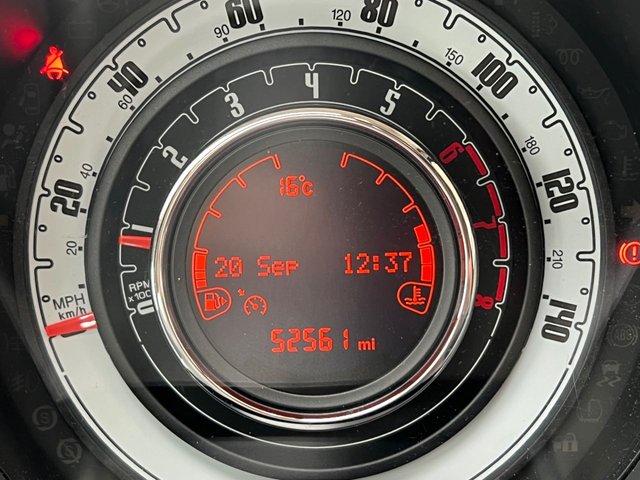 2018 FIAT 500 - Photo 2