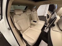 USED 2017 17 BENTLEY BENTAYGA 4.0d V8 Diesel Auto Euro 6 UK DELIVERY FLAT FEE &pound;175 (SUBJECT TO DEAL) *OVER 100 IMAGES ON OUR WEBSITE*BESPOKE FINANCE ARRANGED*PART EXCHANGE WELCOME*ALL VEHICLES HPI CLEAR