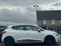 USED 2017 67 RENAULT CLIO 1.5 dCi Dynamique S Nav Hatchback 5dr Diesel Manual Euro 6 (s/s) (90 ps) 