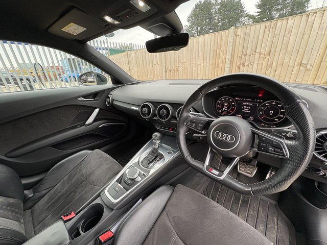 2018 AUDI TT - Photo 9