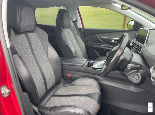 View our PEUGEOT 3008
