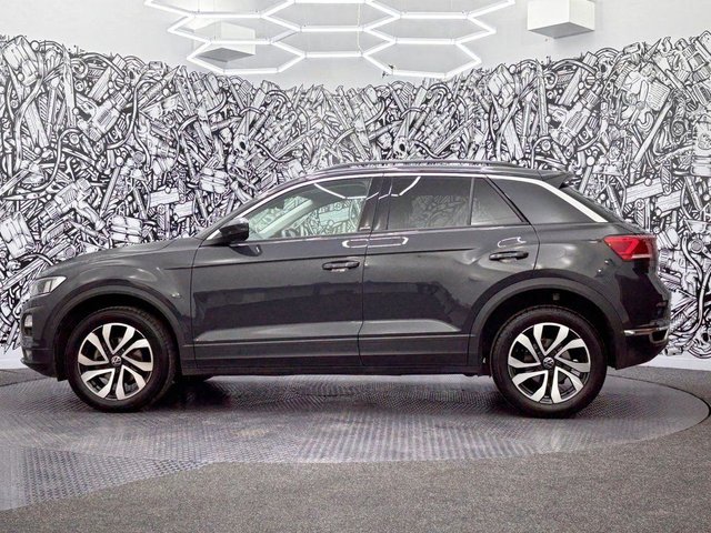 2022 Volkswagen T-Roc 1L Active 5dr - Photo 12