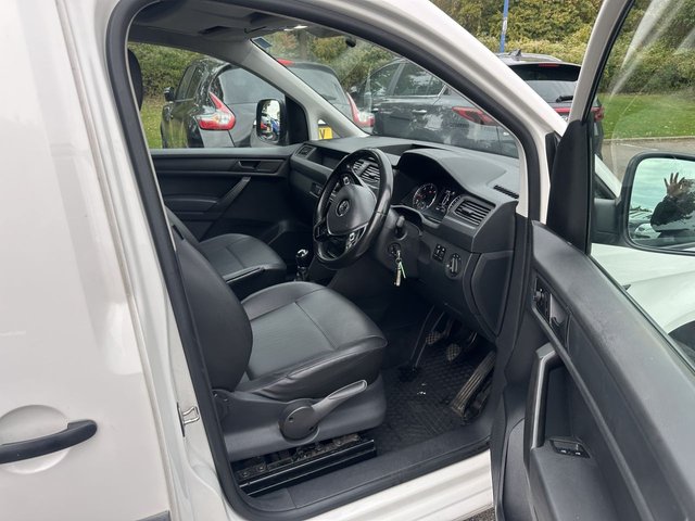 2019 VOLKSWAGEN CADDY MAXI - Photo 9