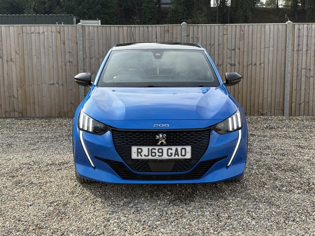 2020 PEUGEOT E-208 - Photo 8