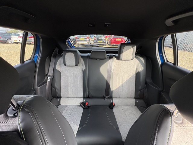 2020 PEUGEOT E-208 - Photo 10