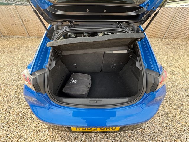 2020 PEUGEOT E-208 - Photo 11