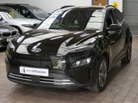 USED 2022 72 HYUNDAI KONA 64kWh Premium SUV 5dr Electric Auto (10.5kW Charger) (204 ps) SAT NAV ANDROID APPLE CARPLAY CRUISE CONTROL REAR VIEW CAMERA PARKING SENSORS 1 OWNERS SERVICE HISTORY WARRANTY