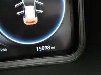 USED 2022 72 HYUNDAI KONA 64kWh Premium SUV 5dr Electric Auto (10.5kW Charger) (204 ps) SAT NAV ANDROID APPLE CARPLAY CRUISE CONTROL REAR VIEW CAMERA PARKING SENSORS 1 OWNERS SERVICE HISTORY WARRANTY