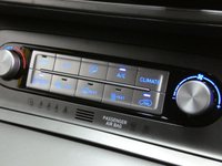 USED 2022 72 HYUNDAI KONA 64kWh Premium SUV 5dr Electric Auto (10.5kW Charger) (204 ps) SAT NAV ANDROID APPLE CARPLAY CRUISE CONTROL REAR VIEW CAMERA PARKING SENSORS 1 OWNERS SERVICE HISTORY WARRANTY