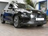 USED 2022 72 HYUNDAI KONA 64kWh Premium SUV 5dr Electric Auto (10.5kW Charger) (204 ps) SAT NAV ANDROID APPLE CARPLAY CRUISE CONTROL REAR VIEW CAMERA PARKING SENSORS 1 OWNERS SERVICE HISTORY WARRANTY