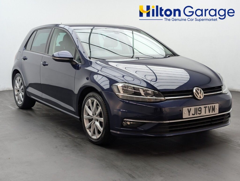 View our VOLKSWAGEN GOLF