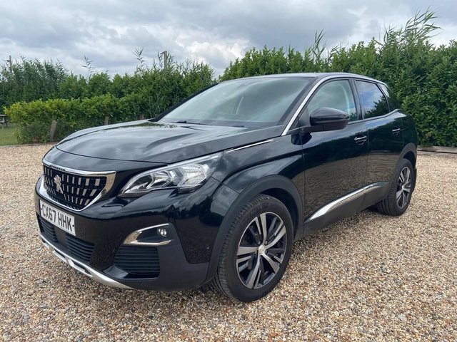 2017 PEUGEOT 3008 1.2 PureTech Allure SUV 5dr Petrol Manual Euro 6 (s/s) (130 ps) - Photo 3