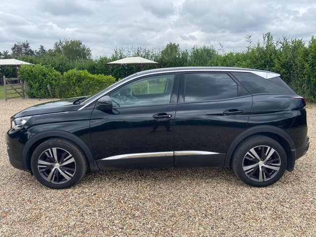 2017 PEUGEOT 3008 1.2 PureTech Allure SUV 5dr Petrol Manual Euro 6 (s/s) (130 ps) - Photo 5