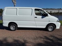 USED 2008 08 TOYOTA HI-ACE 2.5 280 D-4D Panel Van 4dr Diesel Manual RWD L1 H1 (221 g/km, 117 bhp) REAR ENTERTAINMENT, DAY VAN, FULL SERVICE HISTORY, ONE OWNER SINCE NEW PLUS DEMO
