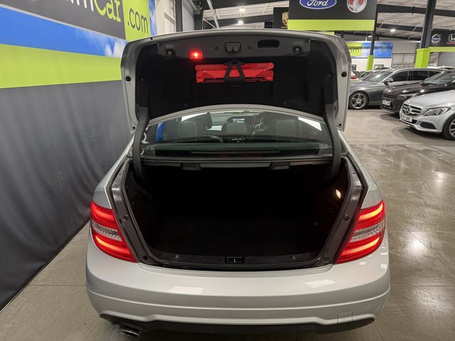 2014 Mercedes-Benz C-Class 2.1L Amg Sport Edition 4dr - Photo 12