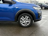 USED 2022 72 DACIA SANDERO STEPWAY 1.0 TCe Essential Hatchback 5dr Petrol Manual Euro 6 (s/s) (90 ps) 