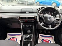 USED 2022 72 DACIA SANDERO STEPWAY 1.0 TCe Essential Hatchback 5dr Petrol Manual Euro 6 (s/s) (90 ps) 