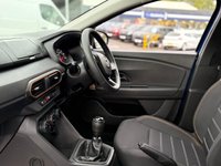 USED 2022 72 DACIA SANDERO STEPWAY 1.0 TCe Essential Hatchback 5dr Petrol Manual Euro 6 (s/s) (90 ps) 