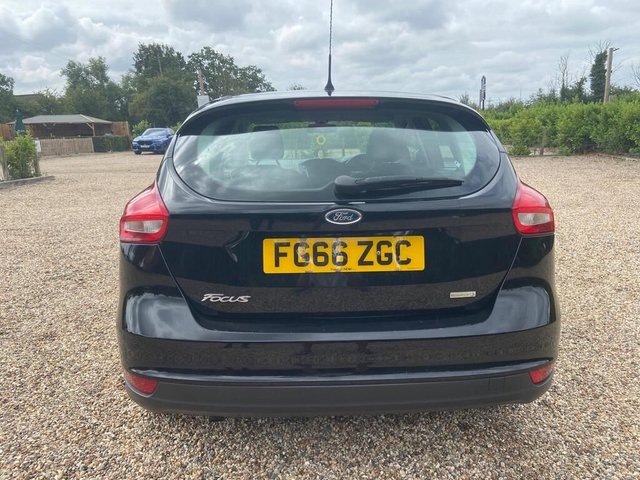 2017 FORD FOCUS 1.0T EcoBoost 99g Style Hatchback 5dr Petrol Manual Euro 6 (s/s) (100 ps) - Photo 6