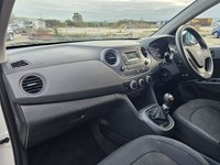 USED 2017 17 HYUNDAI I10 1.0 SE Hatchback 5dr Petrol Manual Euro 6 (66 ps) 1 Owner From New!, Insurance Group 2, Bluetooth